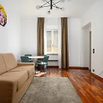 Porta Venezia Charme Apartment