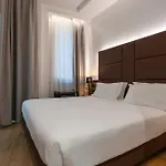 London Hotel