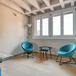 Joivy Elegant Apartment With Parking And Balcony