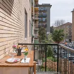 Xenia Apartments - Spacious Two-Room Apt In The Flower District