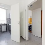 Bande Nere Mm1 - Modern Studio With Balcony!