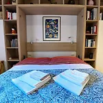 Casa Mafalda - Room In Apartment Near Naviglio Grande
