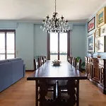 Milano Roomy Apt With All Main Comfort