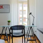 The Best Rent - Colorful Apartment In Central Station
