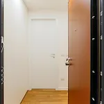 The Best Rent - Comfortable One-Bedroom Apartment In The Crocetta Area