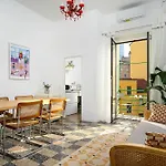 Isola Silent Retreat - Design Apartment 10 Min From Centrale
