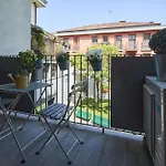 Deluxe Navigli