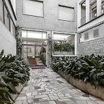 Via Boscovich Apartment