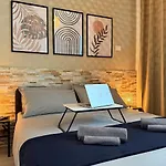 Luxhome Duomo - San Siro 10Min