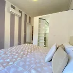 Lugano S&S Home, Moderna E Tranquilla, Vicino Al Centro Di Milano, Con Parcheggio Gratuito Esterno
