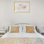Central Apartment - 10 Min To Duomo