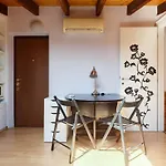 Charming Attic In The Center Of Milan!