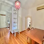 Coluccio B&B, In Coorte Di Prestigio Milanese, Collegato Con Il Centro Di Milano E Rho Fiera