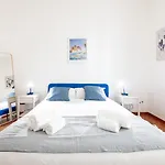 Corso Buenos Aires - Central And Cozy Apartment