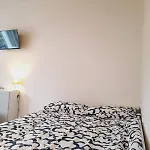 Flat In Milano, Isola