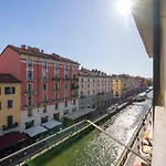 View Of The Navigli - Home In The Heart Of Milan - Wifi