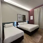 Rossovino Milano Boutique