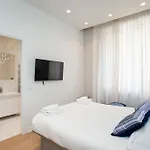 Vittoria Flat 18 - Milano