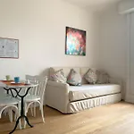 Exclusive Location, Cozy And Modern Apartment
