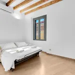 Navigli Modern Apartment In Design District