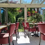 Hotel Charly
