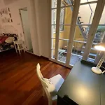 Charming Apartment At The Columns Of San Lorenzo