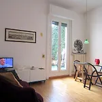 Temporary House - Milan Navigli