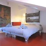Temporary House - Milan Design District