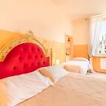 Glamour Apartments