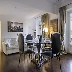 Montenapoleone - Rentclass Gloria