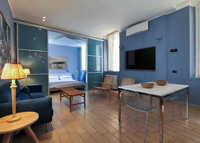 Charming 5 Vie Apt. Milan Center