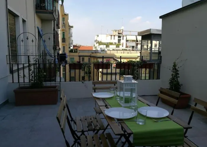 Appartamento Con Grande Terrazzo In Via Lomellina - Lome 527
