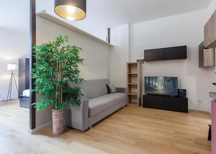 Stylish & Modern Studio Milano