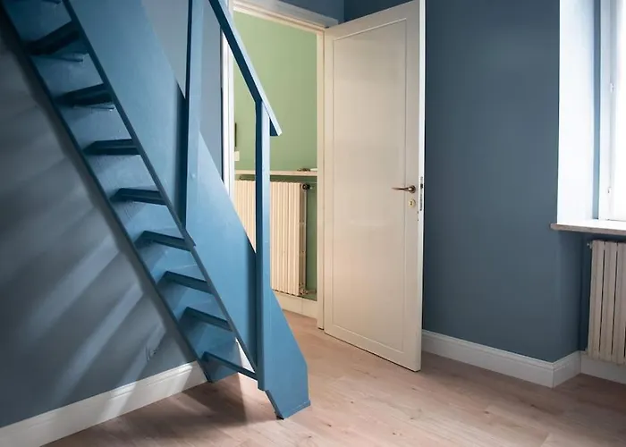 Colorful Milano Apartment