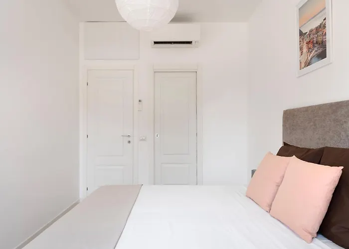 Santa Tecla Living Taramelli 66