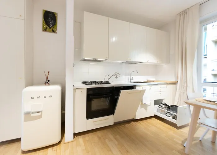 Co99 - Cozy & Quiet Gambara Apartment