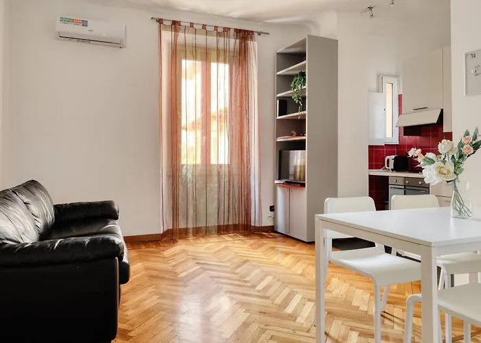Joivy Cosy 1Br Flat Near Montanelli Gardens
