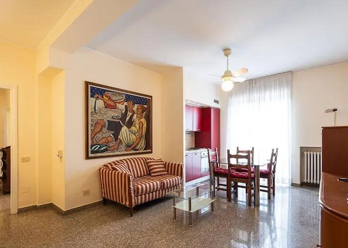 Splendido Trilocale Zara Ottavo Piano - Mirable Pm