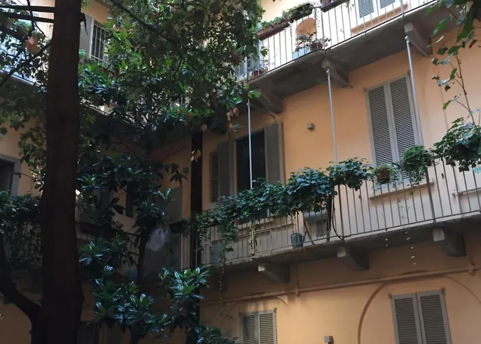 Casa Di Ringhiera Milanese