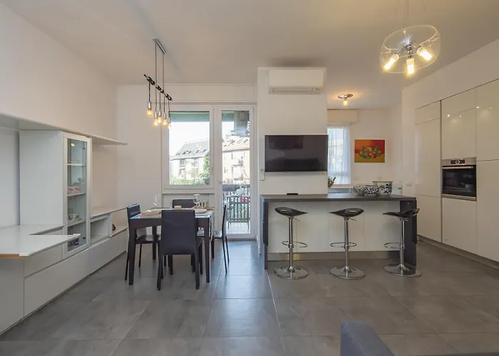 Modern 3 Bedroom With Balcony Steps From San Siro By Rentopolis