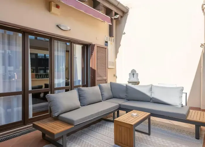 4 Bedroom Apartament With Terrace-Duomo View