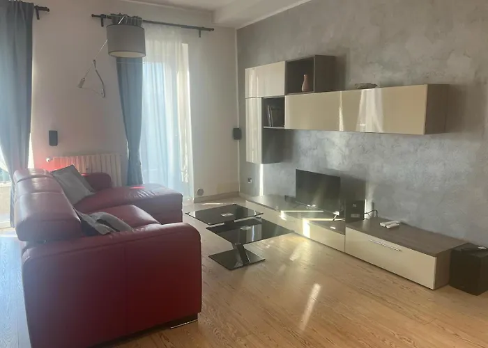 Rembrandt Luxury Apt San Siro Fiera Ippodromo Centro