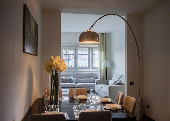 Iconic Luxury Penthouse In The Heart Of Milan