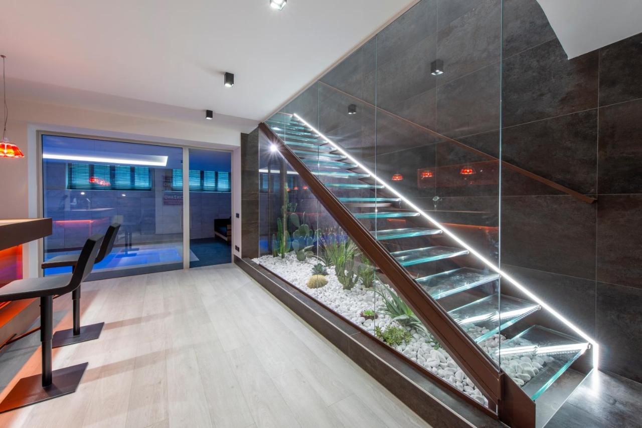 Vivilo With Private Pool-foresteria Milan