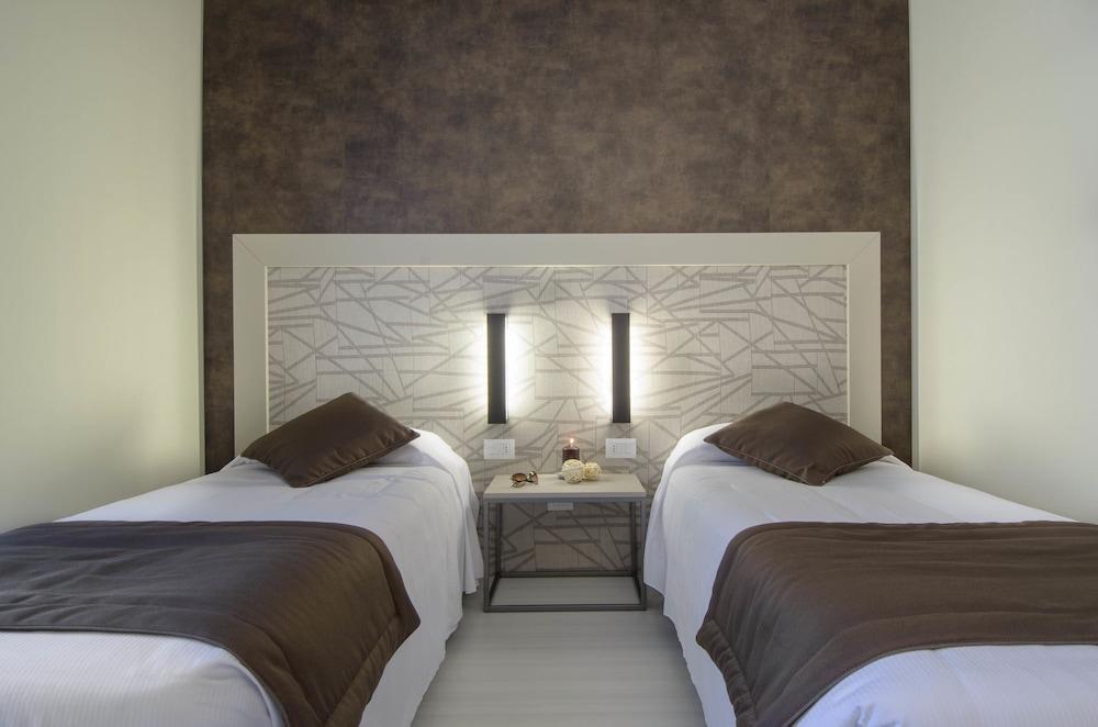Hotel Aosta 3*