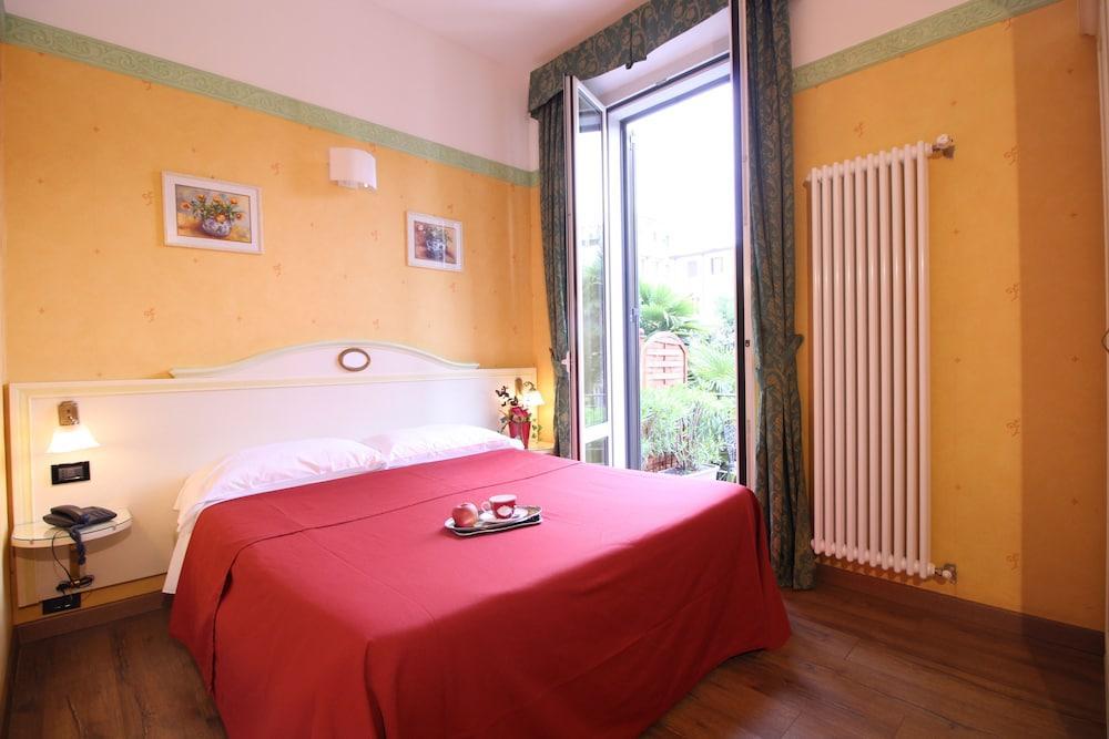 Hotel Charly Hotel