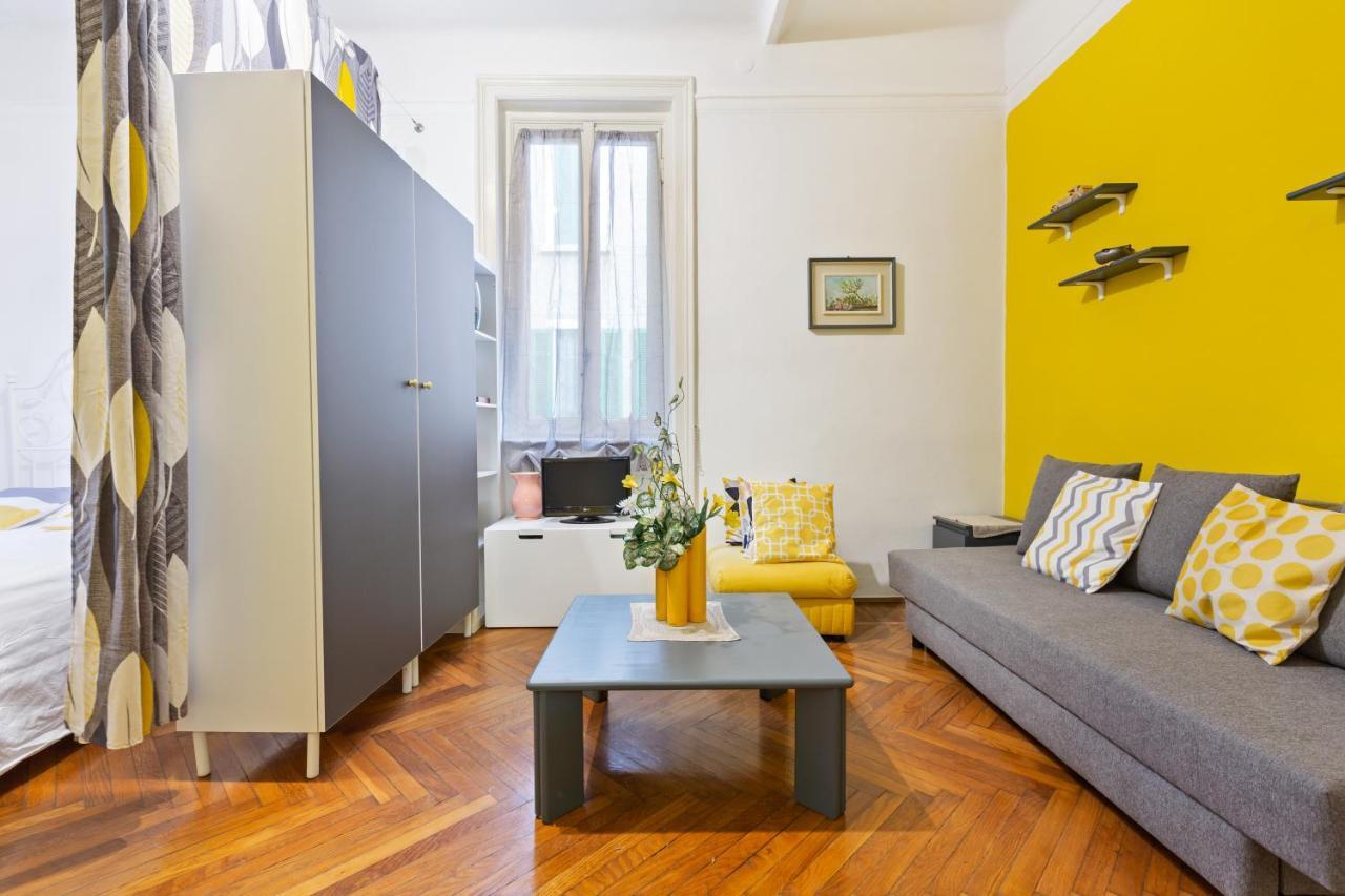 Loreto Courtyard Apartment Milan