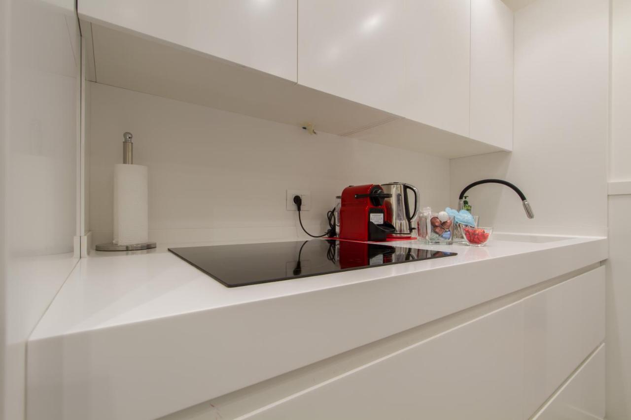 Apartment Aliette Suites - Stazione Centrale Milan