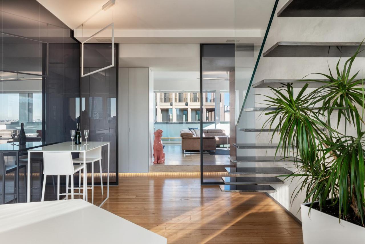 Skyline Apartment Milan