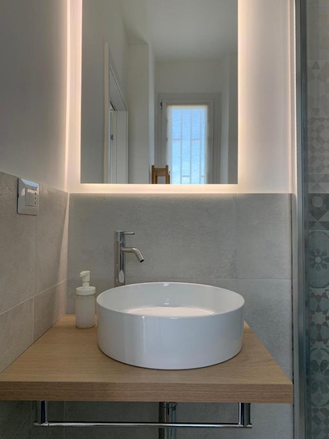 71 Guest house *